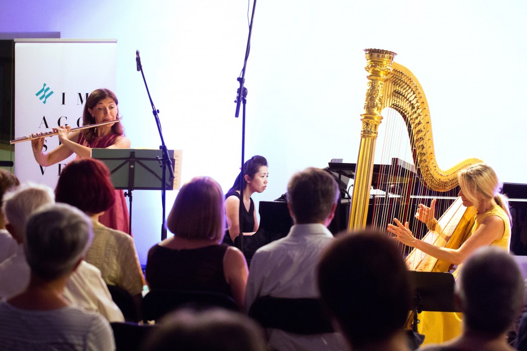 KONCERT ZA FLAVTO, HARFO IN KLAVIR :  Karolina Šantl Zupan, flavta; Mojca Zlobko Vajgl, harfa; Sae Lee, klavir; predstavitev novega albuma; Mestni muzej, 21.6.2017, Imago Sloveniae